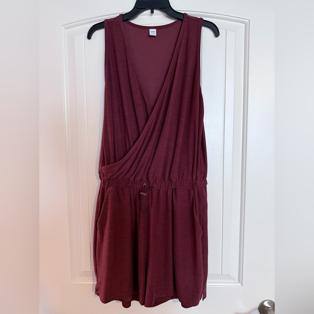 Old Navy Active Burgundy Wrap Front Romper. Size L - NWOT